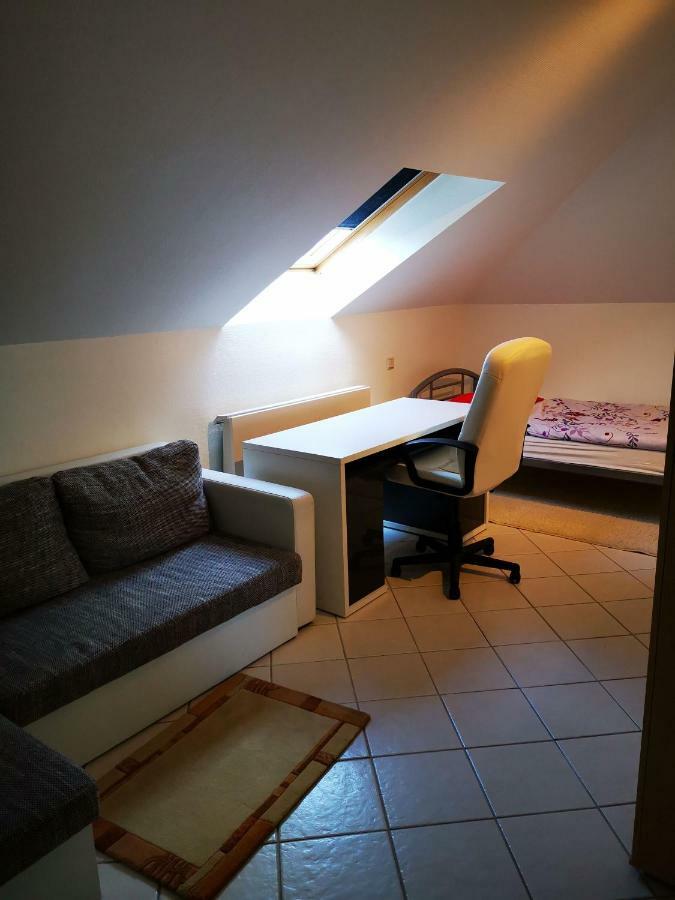 KirkelHomburg Naehe Uniklinik R公寓 外观 照片